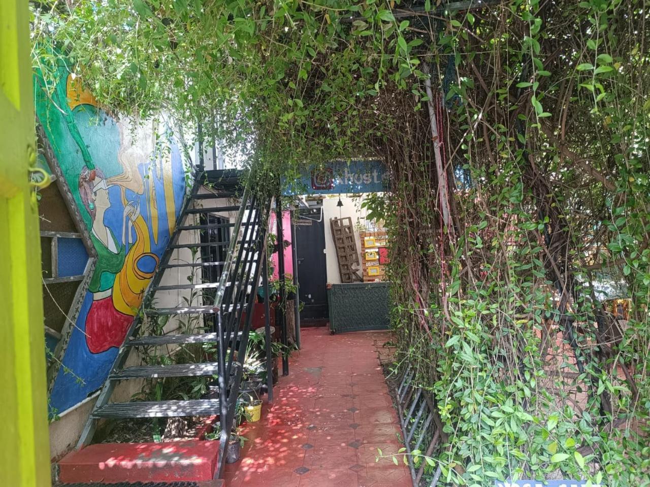Xhostel Hostel Kochi Eksteriør bilde