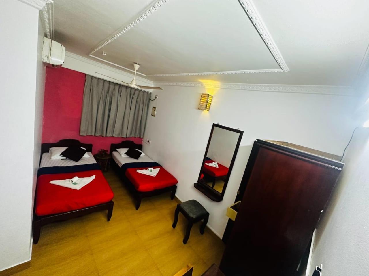 Xhostel Hostel Kochi Eksteriør bilde