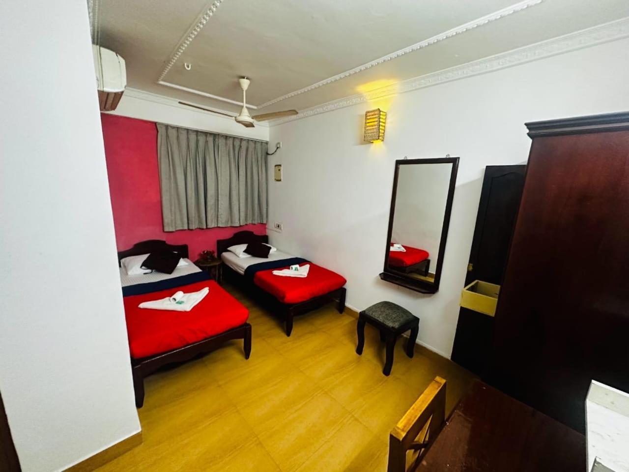 Xhostel Hostel Kochi Eksteriør bilde